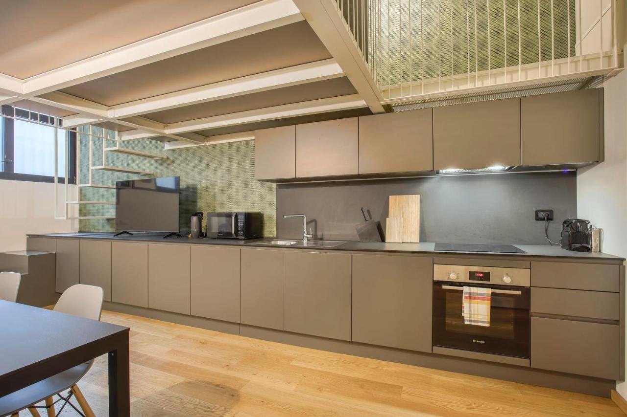 Modern Loft In Porta Venezia - Hosted By Sweetstay ميلان المظهر الخارجي الصورة