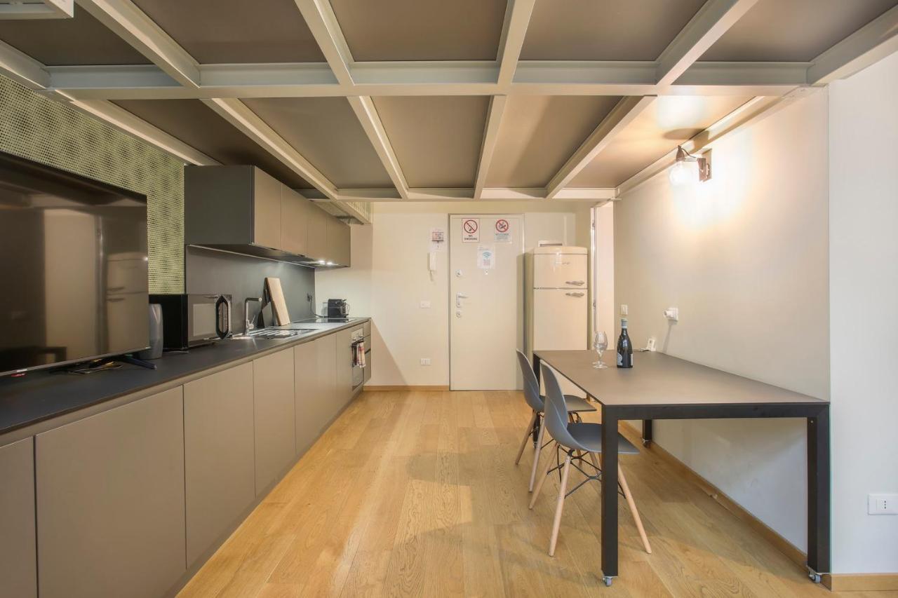 Modern Loft In Porta Venezia - Hosted By Sweetstay ميلان المظهر الخارجي الصورة