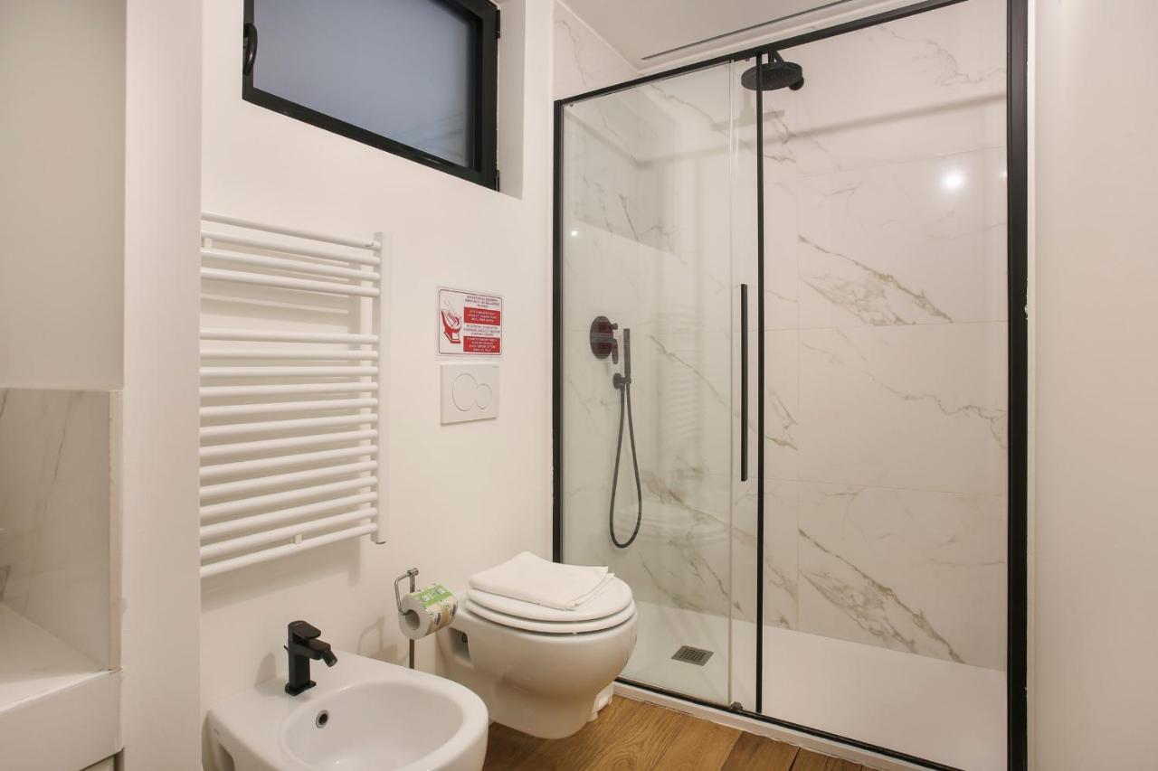 Modern Loft In Porta Venezia - Hosted By Sweetstay ميلان المظهر الخارجي الصورة