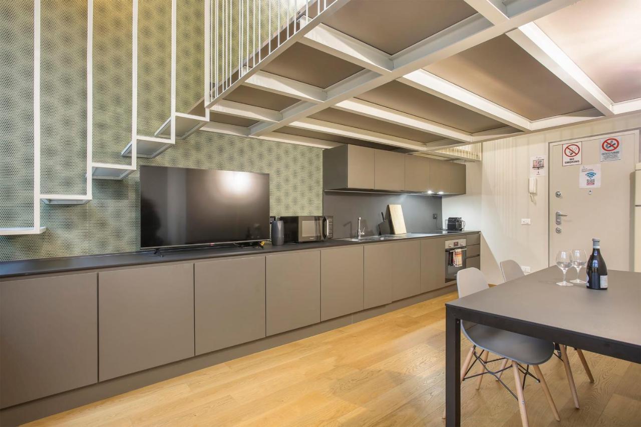 Modern Loft In Porta Venezia - Hosted By Sweetstay ميلان المظهر الخارجي الصورة